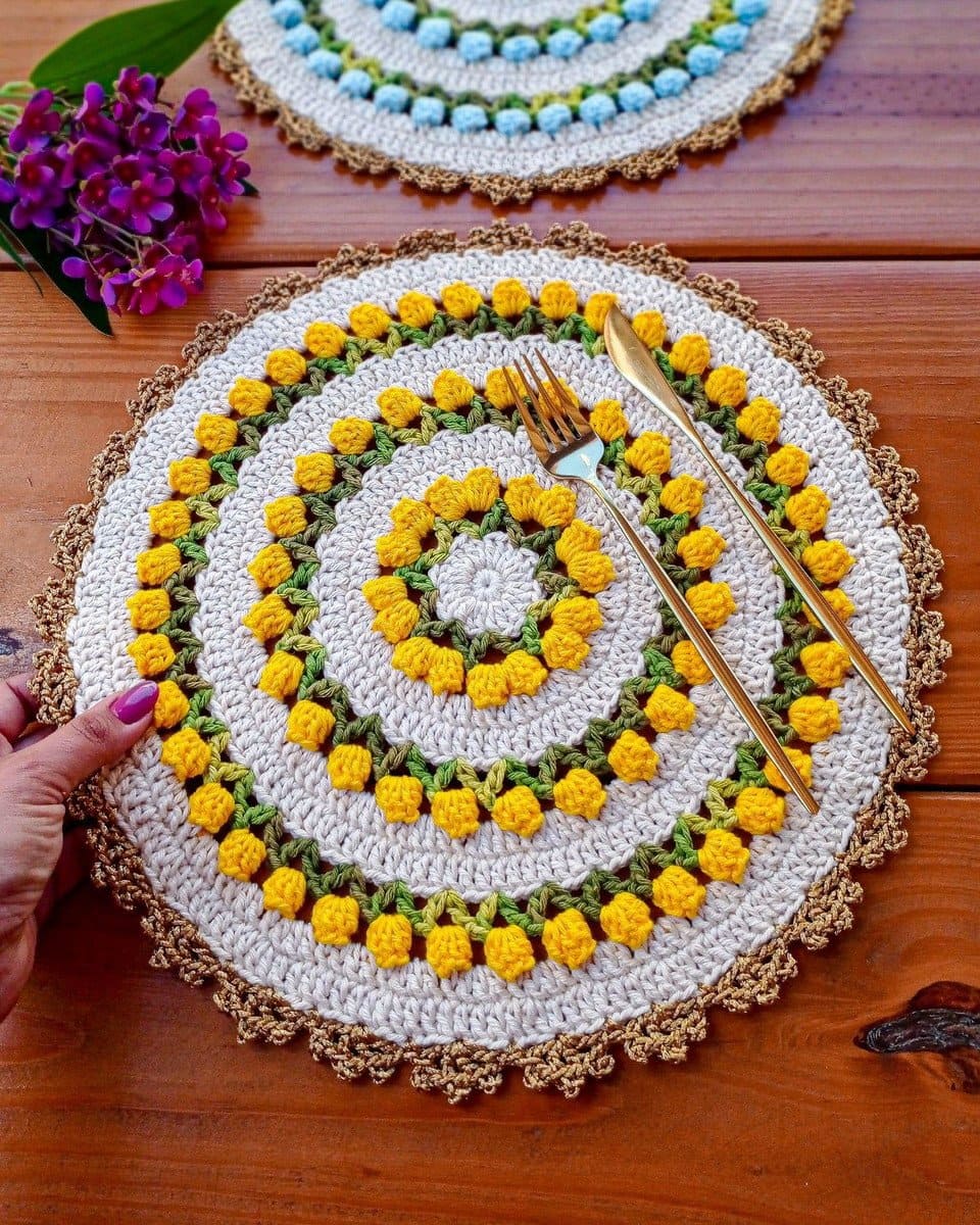 jogo-americano-sousplat-em-croche-modelo-tulipas-luxo-mesa-decor (1)